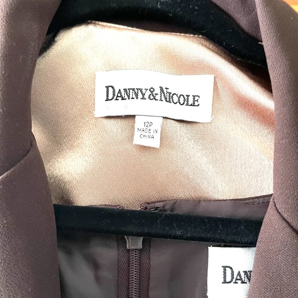 Dress suite. - Picture 7 of 7